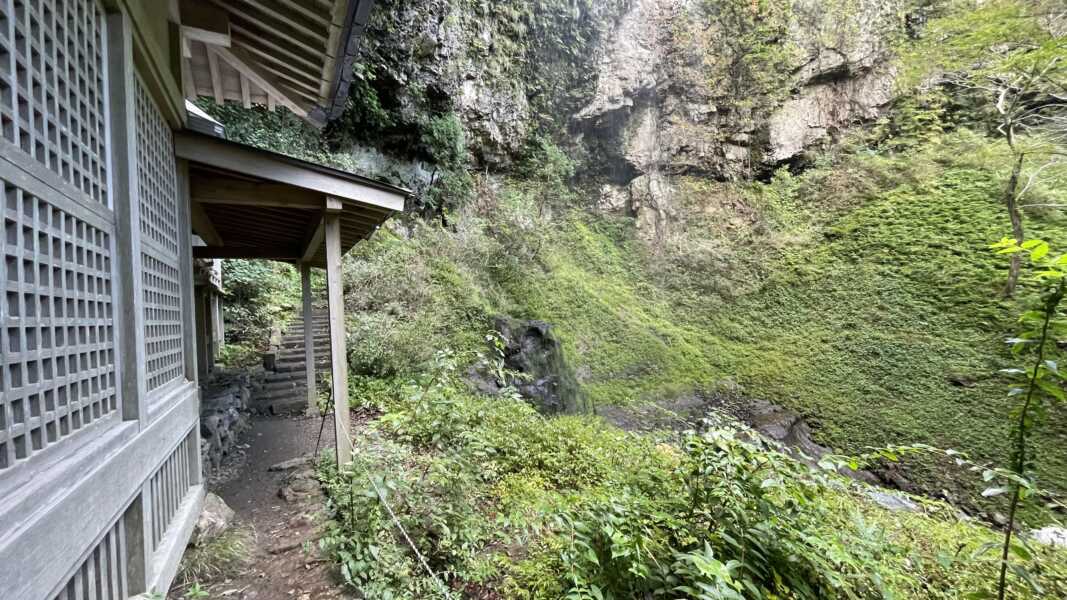 壇鏡の滝（壇鏡神社）