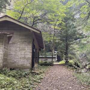 壇鏡の滝（壇鏡神社）