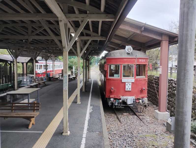 旧名鉄谷汲駅