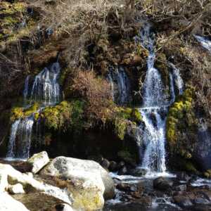 吐竜の滝