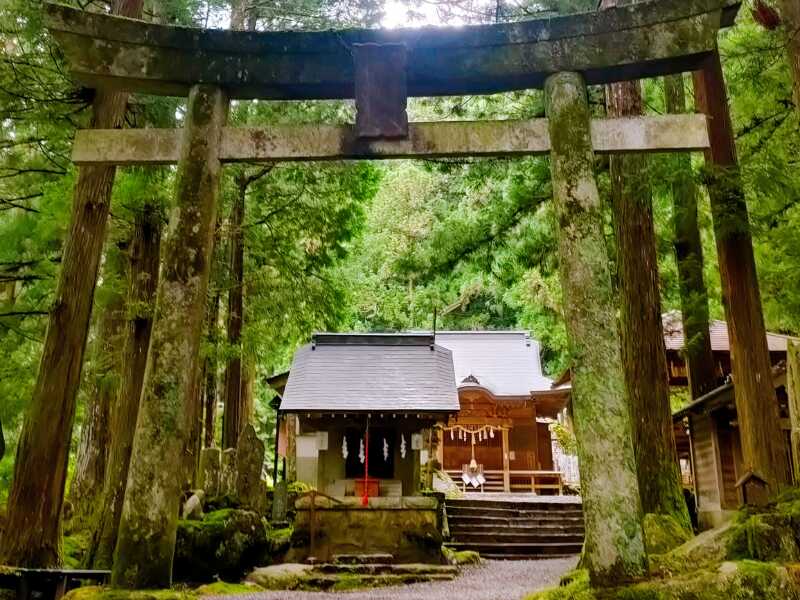 竹宇駒ヶ岳神社