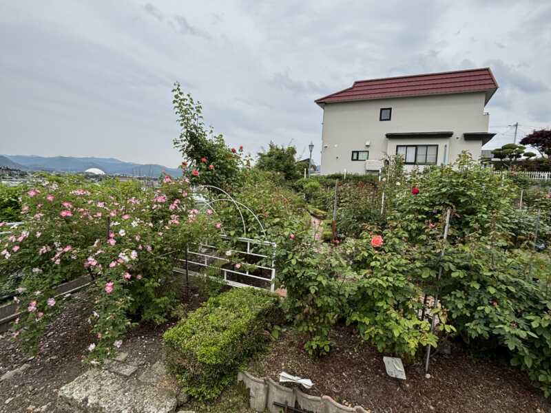 石田ローズガーデン