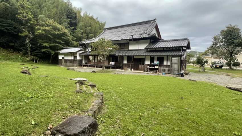 村上家資料館の庭