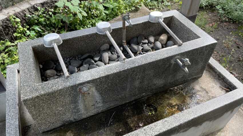 由良比女神社の手水