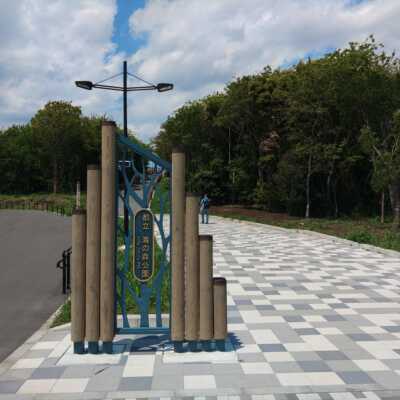飛行機が上空をバンバン通り過ぎる不思議な空間！海の森公園